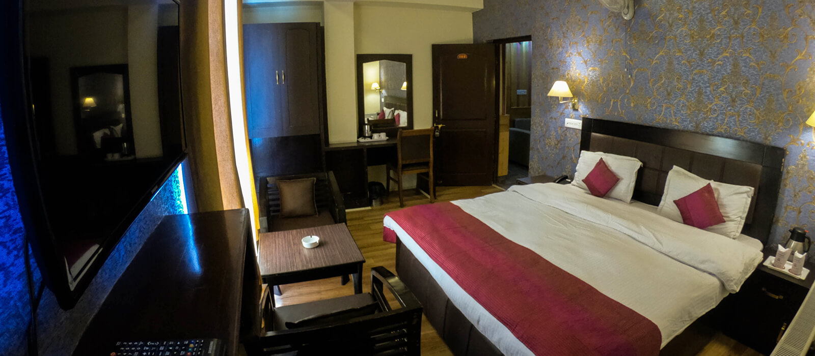 premium hotel in Kargil